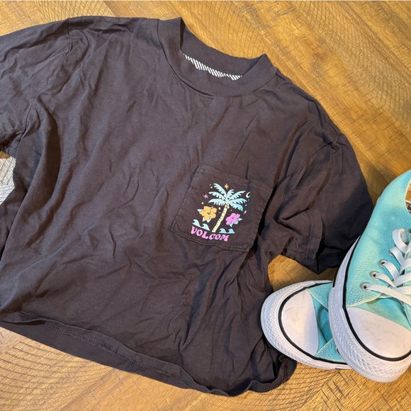 Volcom Tops - Volcom Organic Cotton Black Crop T-Shirt